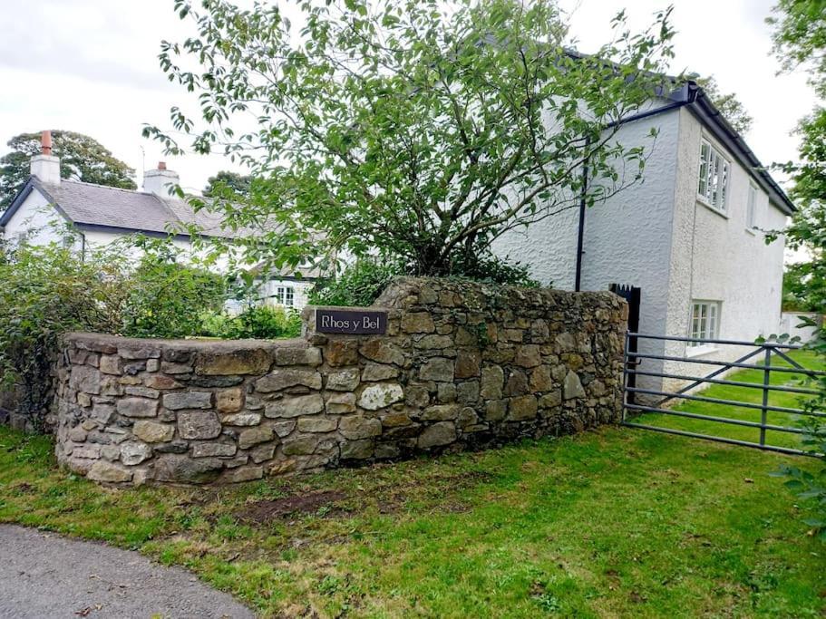 Rhos Y Bel Cottage Angelsey Llangadwaladr  Kültér fotó