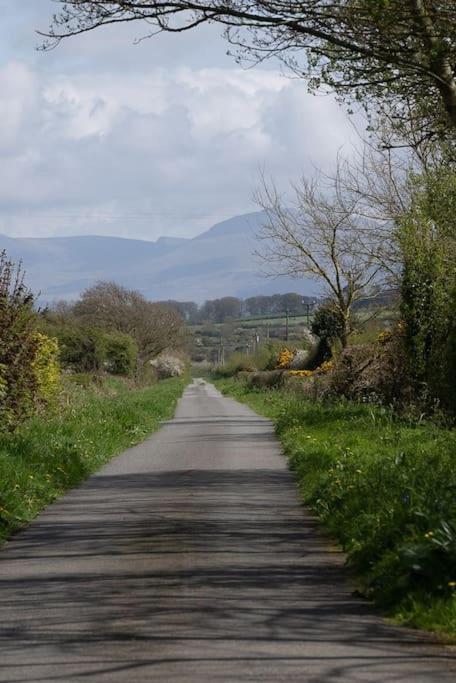 Rhos Y Bel Cottage Angelsey Llangadwaladr  Kültér fotó