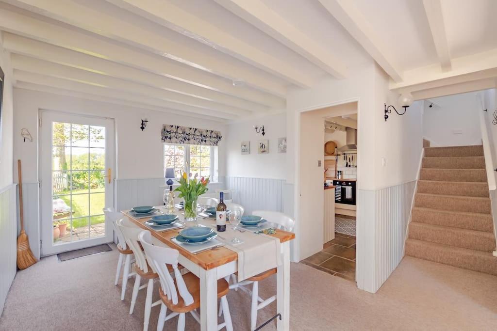 Rhos Y Bel Cottage Angelsey Llangadwaladr  Kültér fotó