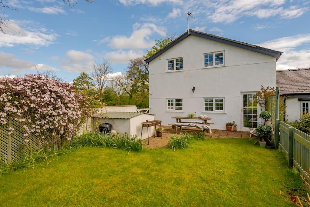 Rhos Y Bel Cottage Angelsey Llangadwaladr  Kültér fotó